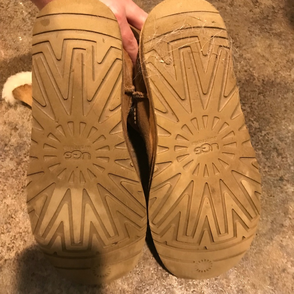 Ugg Bailey Button - image 7